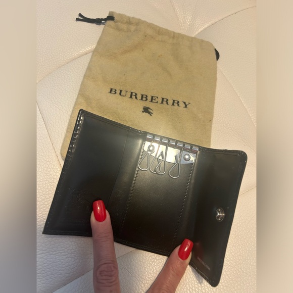 BURBERRY Authentic Key holder - Picture 5 of 6